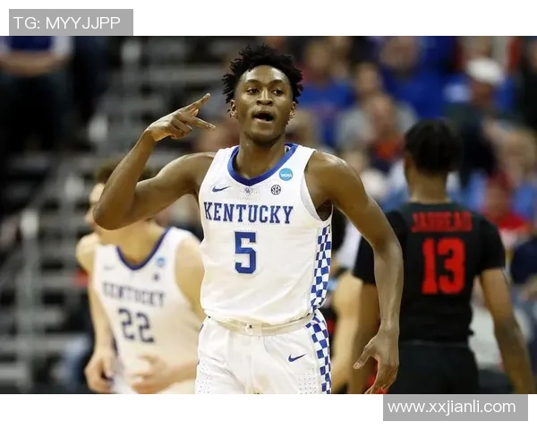 伊曼纽尔奎克利的崛起之路：从新秀到球队核心的蜕变与挑战