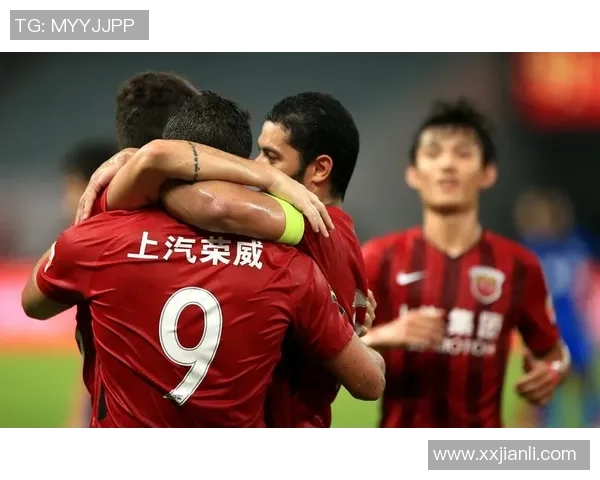 上港与首尔激战成名场面精彩进球视频回顾与分析