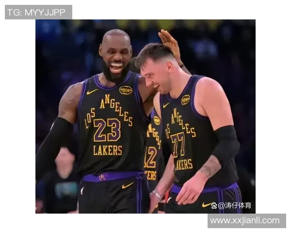 湖人对阵鹈鹕全场比赛数据分析与精彩瞬间回顾